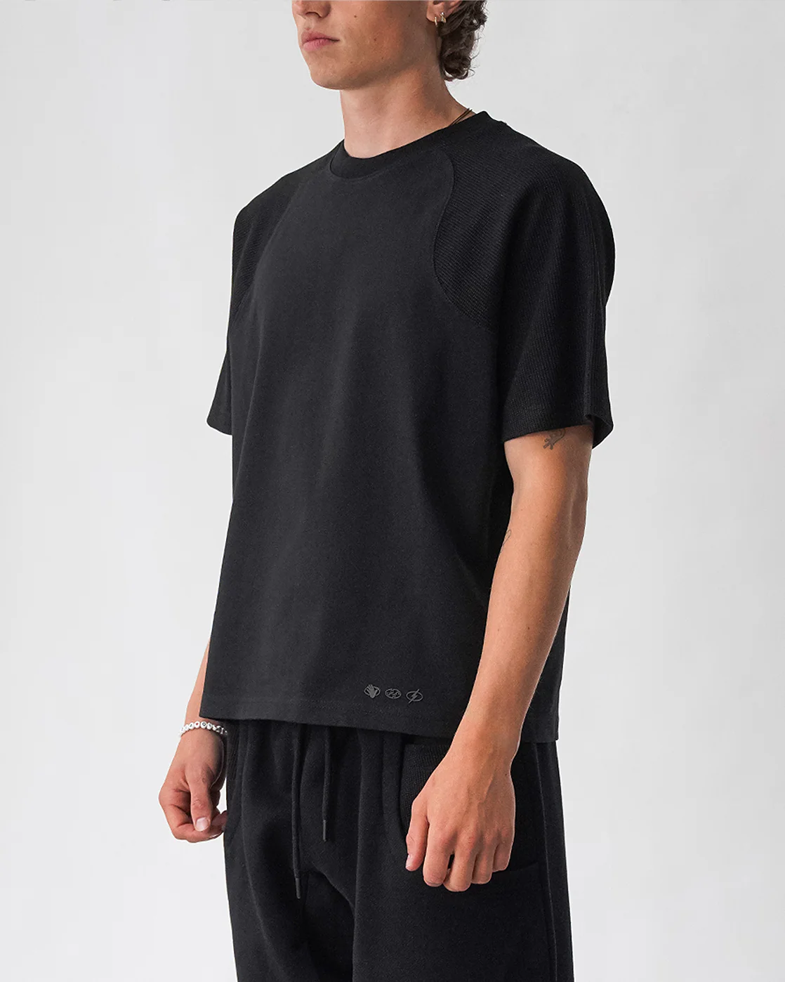 Baselayer Twotone Tee - Black - Image 4