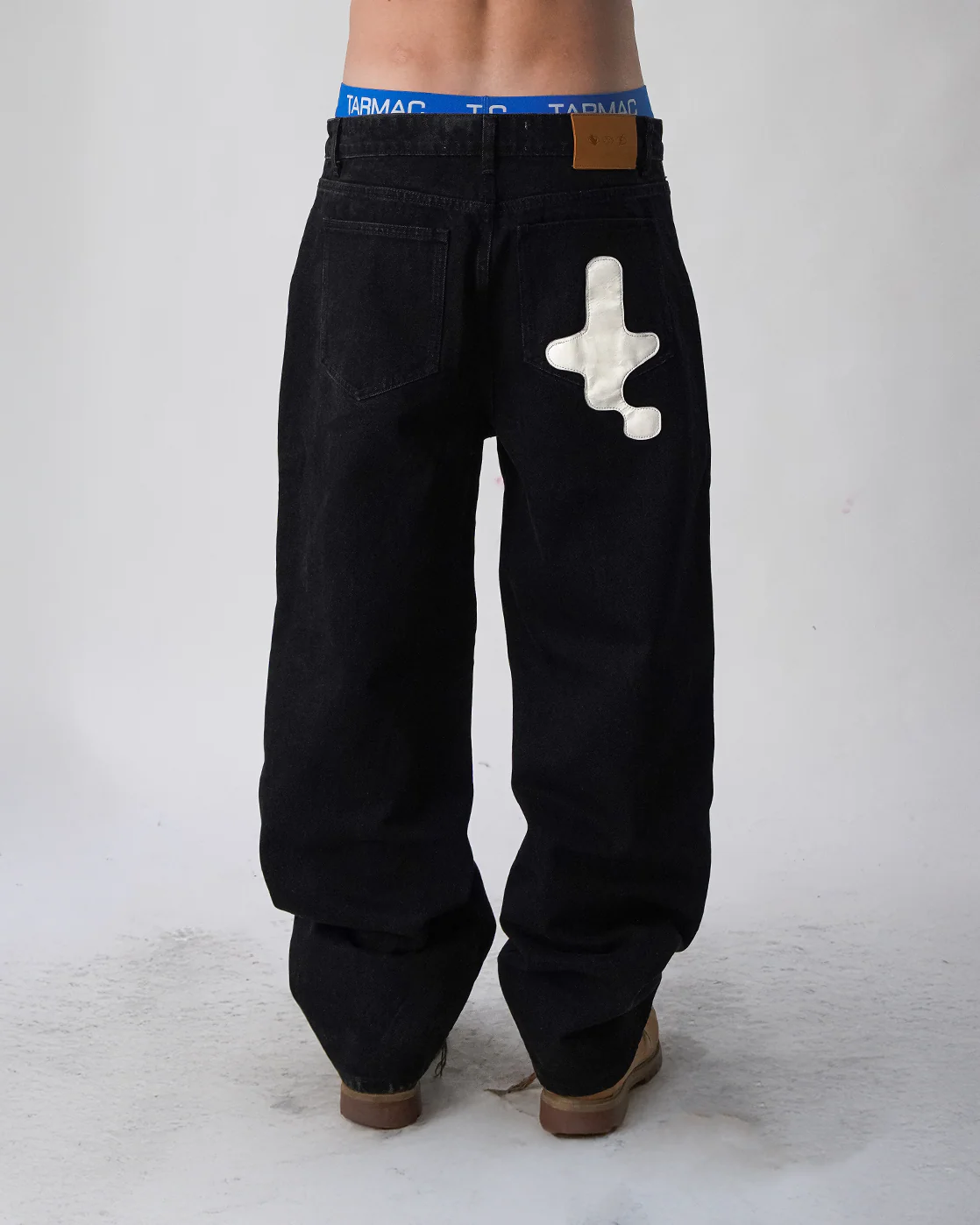 Everyday Denim - Black - Image 4